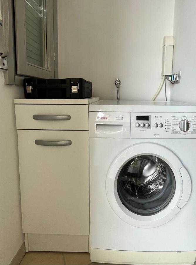 Bilocale In Centro - 10Km Da Malpensa Apartman Gallarate Kültér fotó